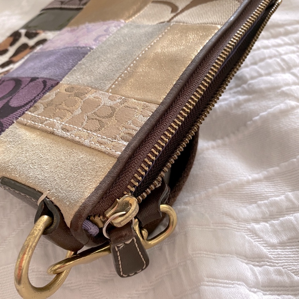 Authentic Coach patchwork crossbody bag - Picture 3 of 3